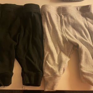2 pair of NB leggings